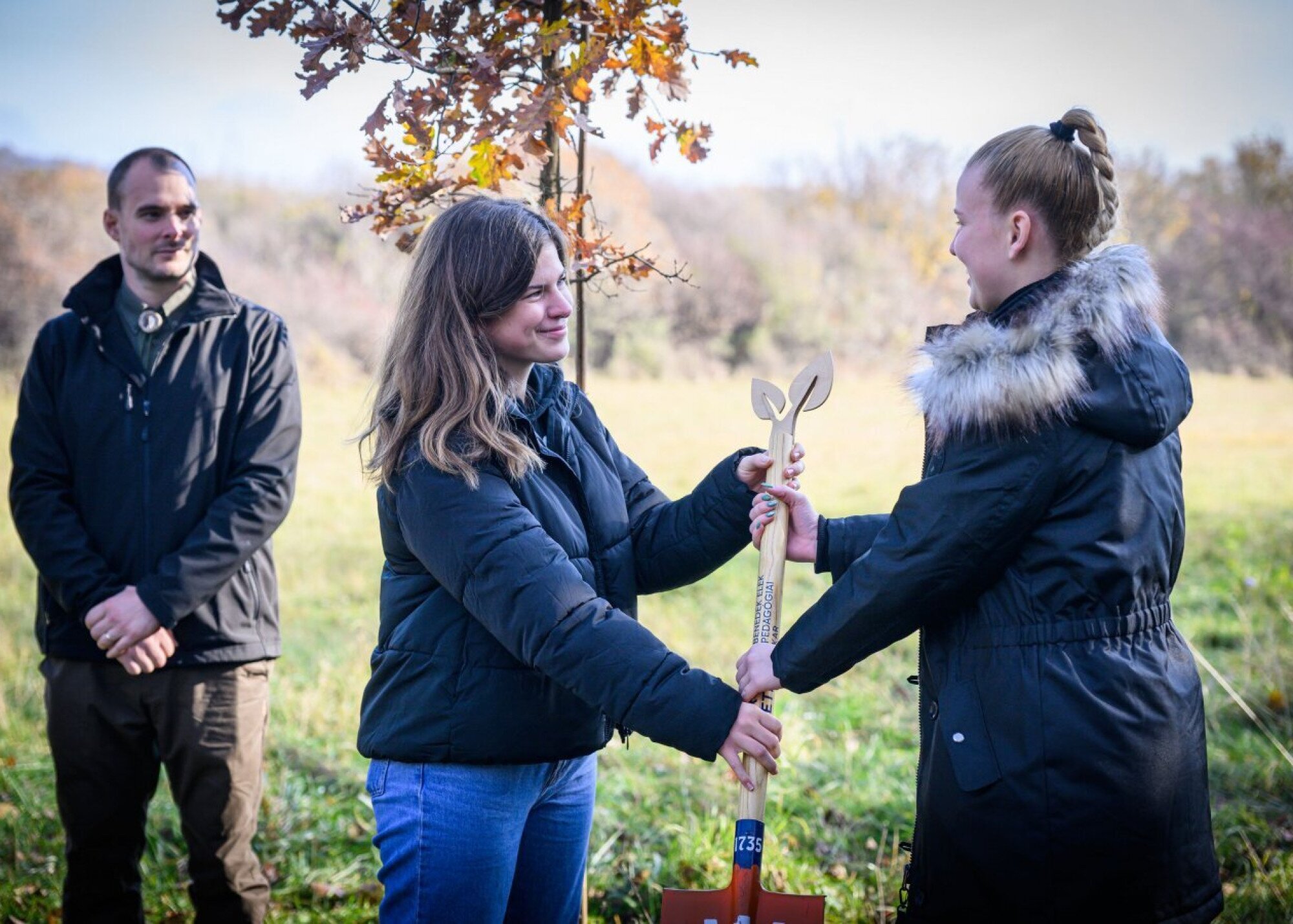 1538 fával gazdagodott az emlékerdő