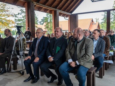 564609763_1335226158615256_3188611624341338978_n