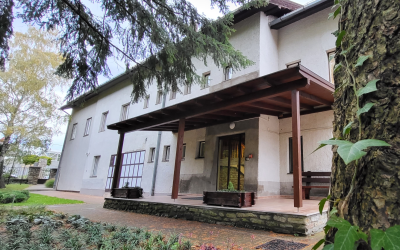 Központ – Igazgatóság