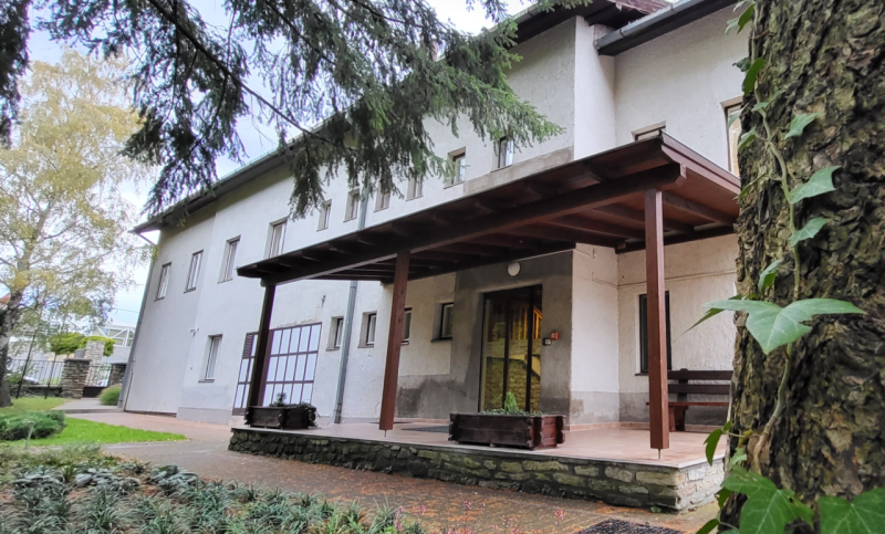 Központ - igazgatóság