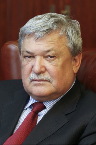 Dr. Csányi Sándor.jpg